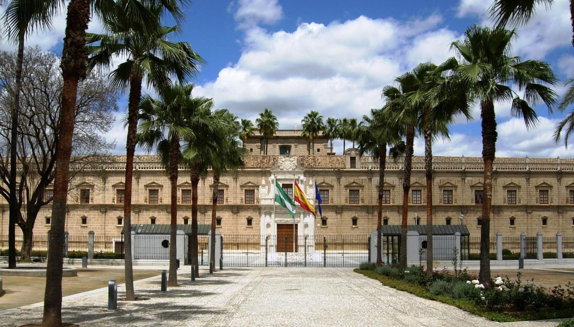 Alcoba Del Rey De Sevilla Exterior photo
